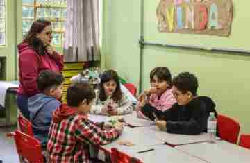 Senado aprova projeto que cria política para estudantes superdotados